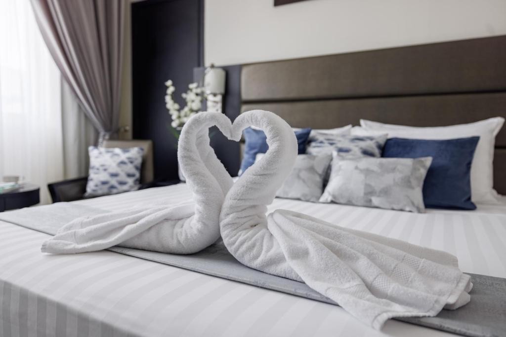 The Royal Riviera Hotel