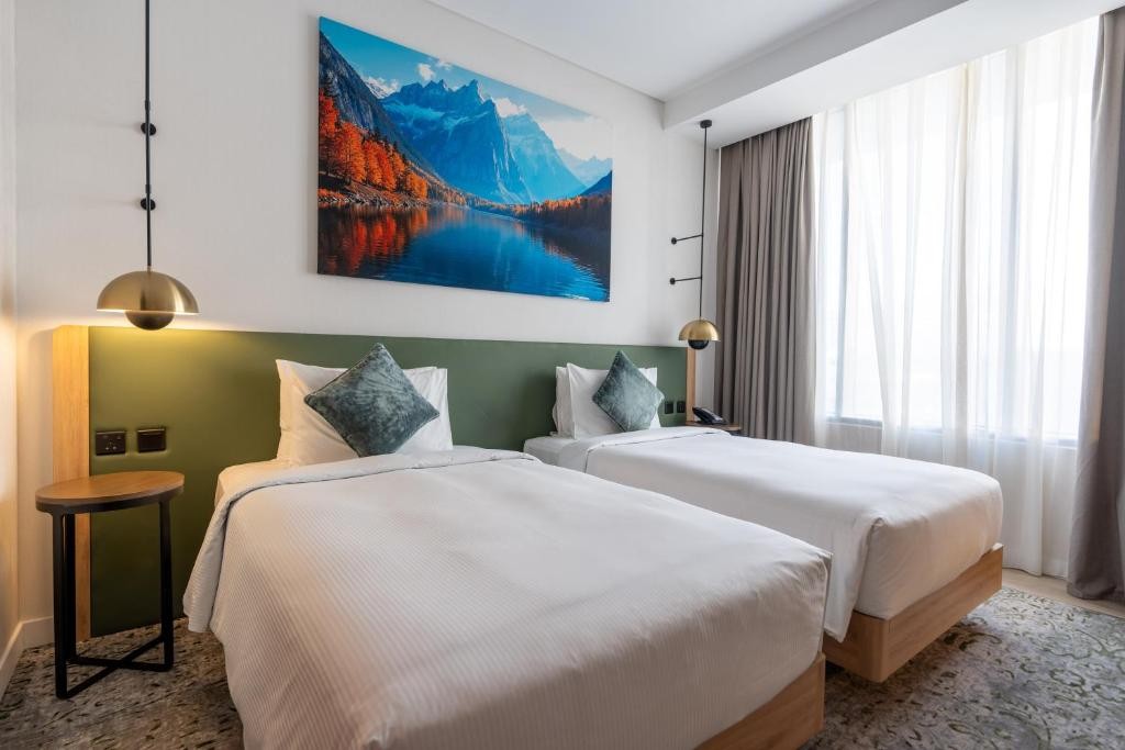 West Walk Retaj Hotel