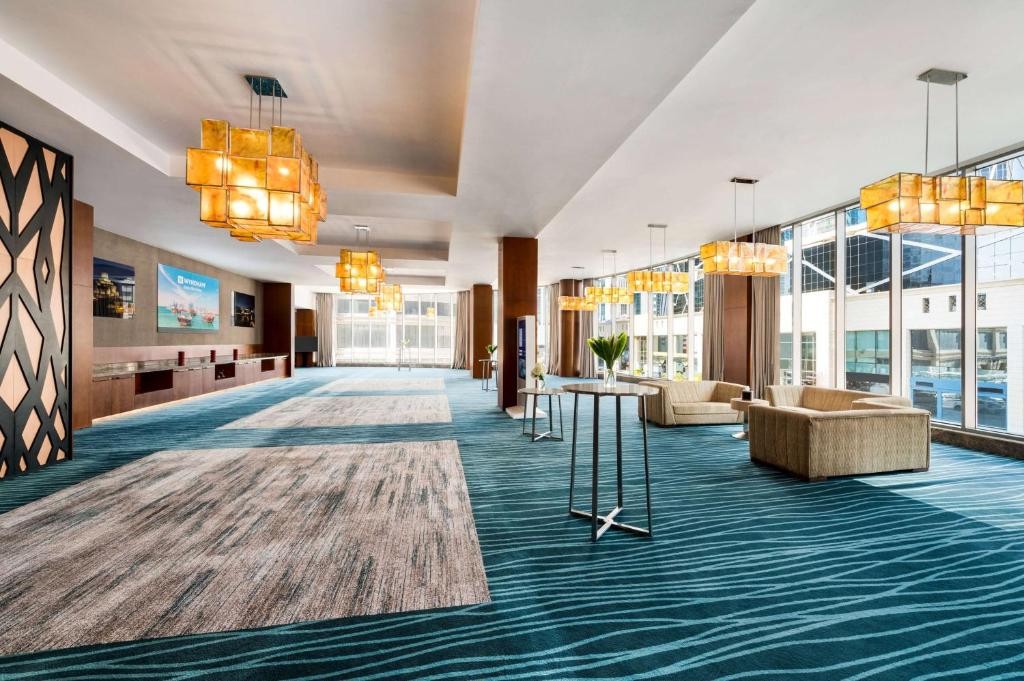 Wyndham Doha West Bay