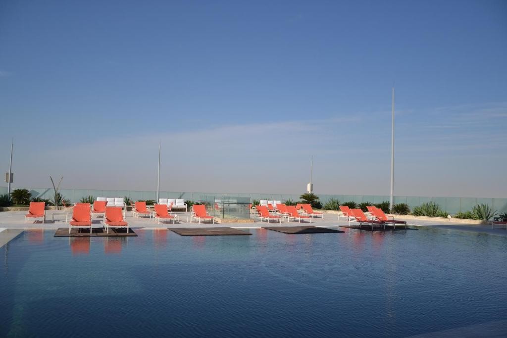 The Bentley Luxury Hotel and Suites