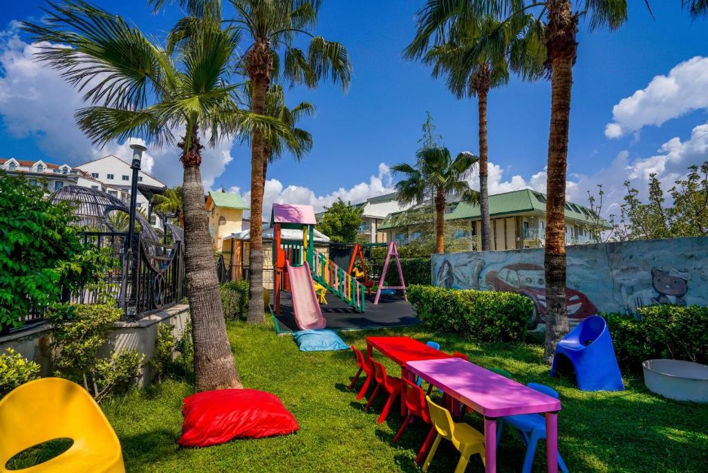 SIDE ALUNA HOTEL(EX.DIAMOND BEACH)