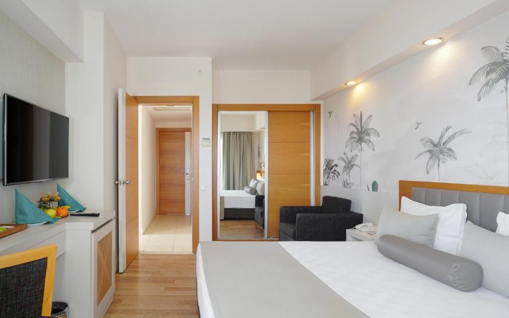 SIDE ALUNA HOTEL(EX.DIAMOND BEACH)