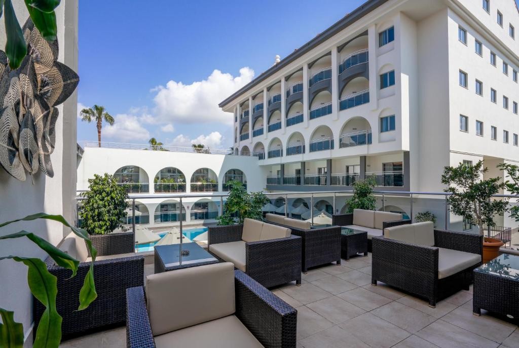 SIDE ALUNA HOTEL(EX.DIAMOND BEACH)