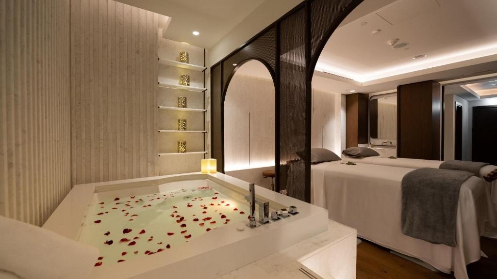 Jumeirah Beach Hotel