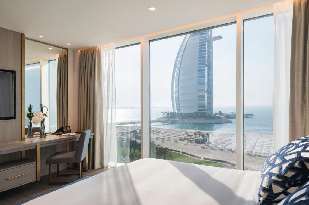 Jumeirah Beach Hotel