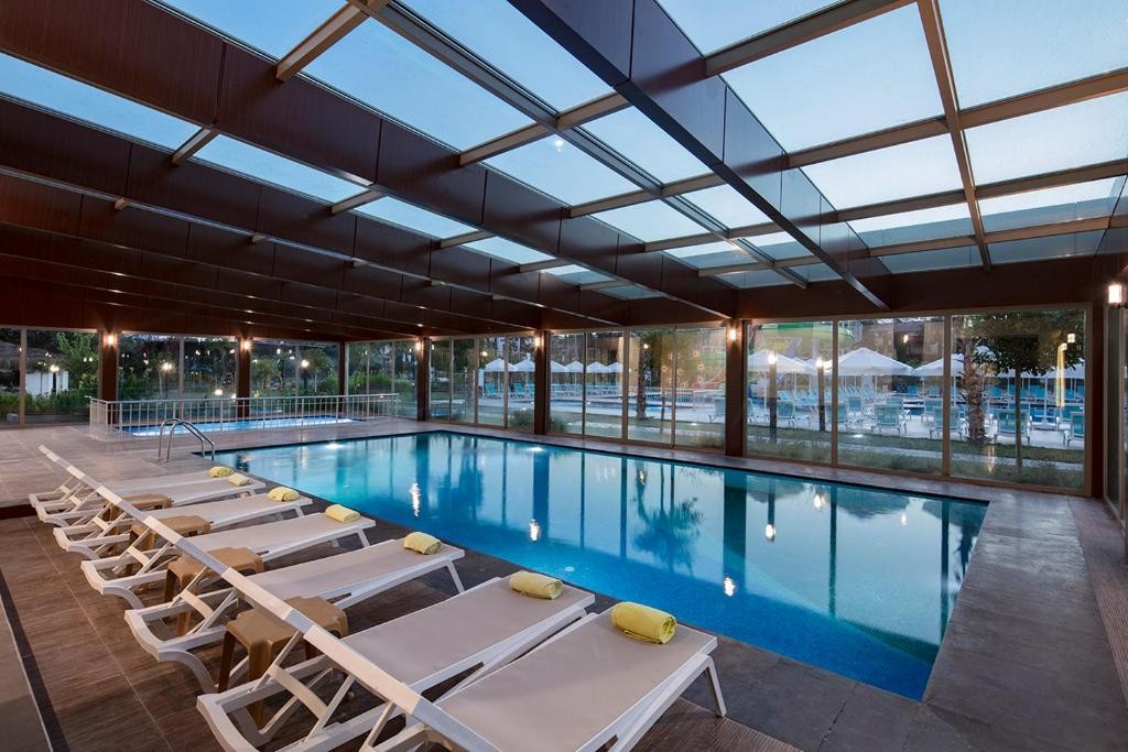 DOSINIA LUXURY RESORT