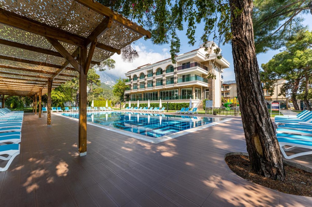 DOSINIA LUXURY RESORT