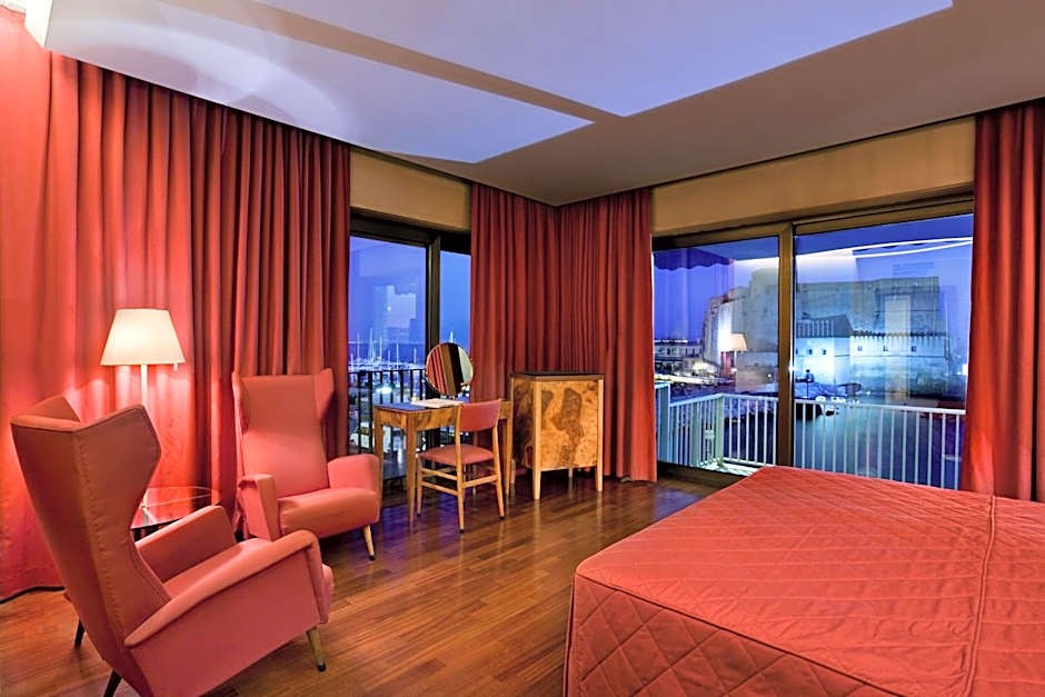 Royal Continental Hotel