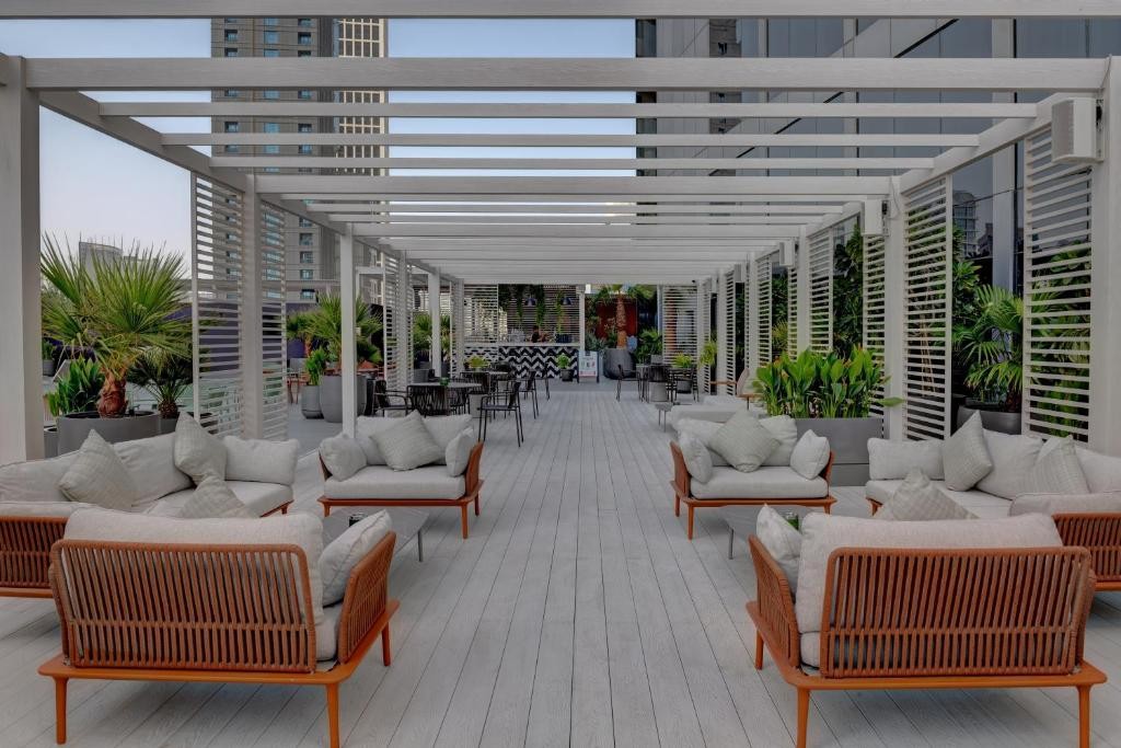 Millennium Central Downtown Hotel