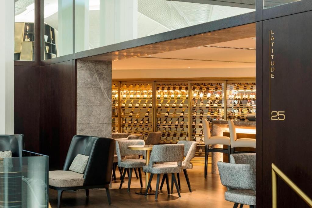 Le Meridien Dubai Hotel & Conference Centre