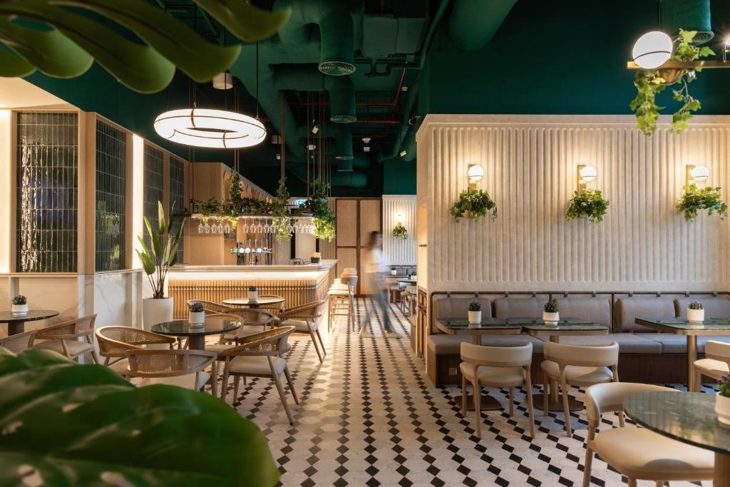 Taj Jumeirah Lakes Towers