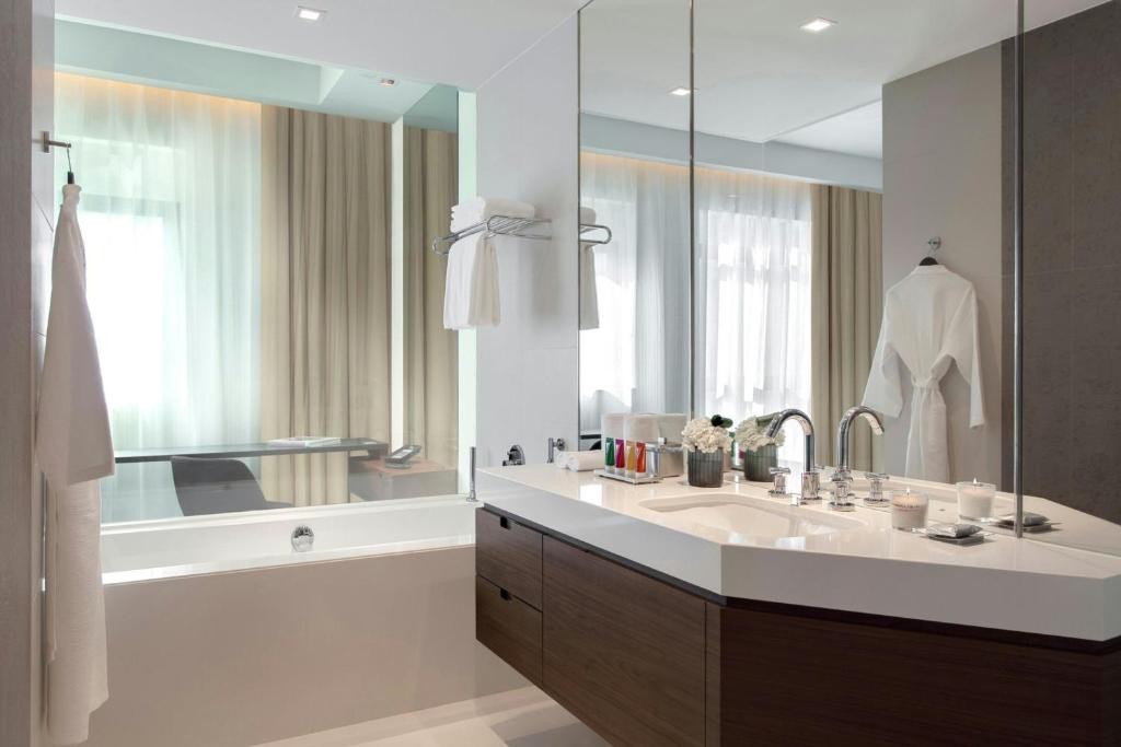 Heritage Hotel, Autograph Collection