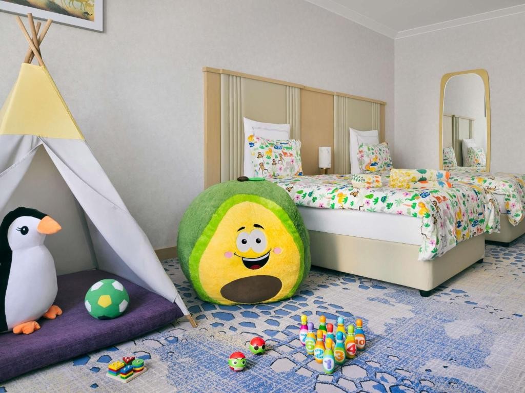 Swissotel Al Murooj Dubai