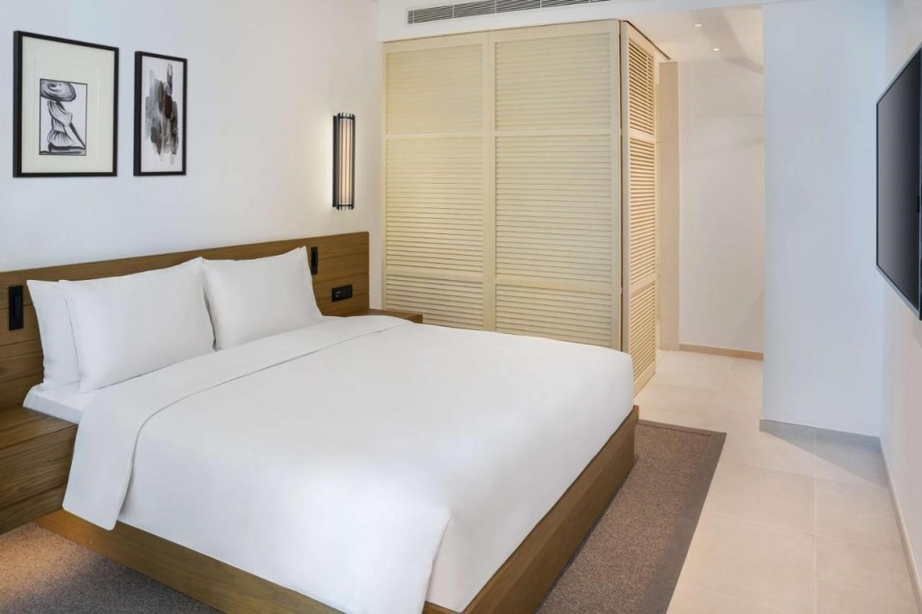 Radisson Beach Resort Palm Jumeirah Dubai