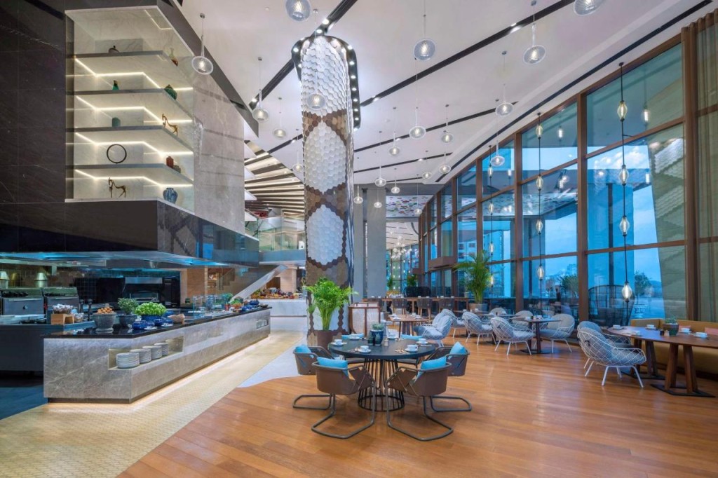 Andaz Dubai The Palm, by Hyatt