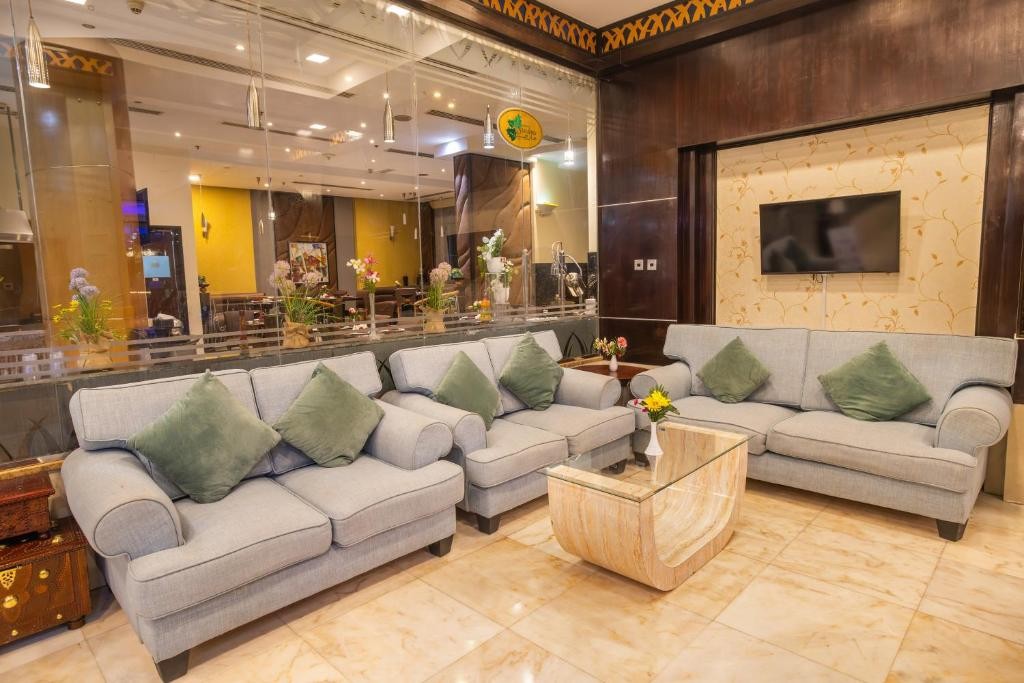 Al Jawhara Gardens Hotel