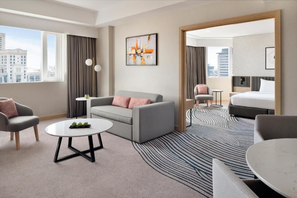 Crowne Plaza Dubai Sheikh Zayed Rd