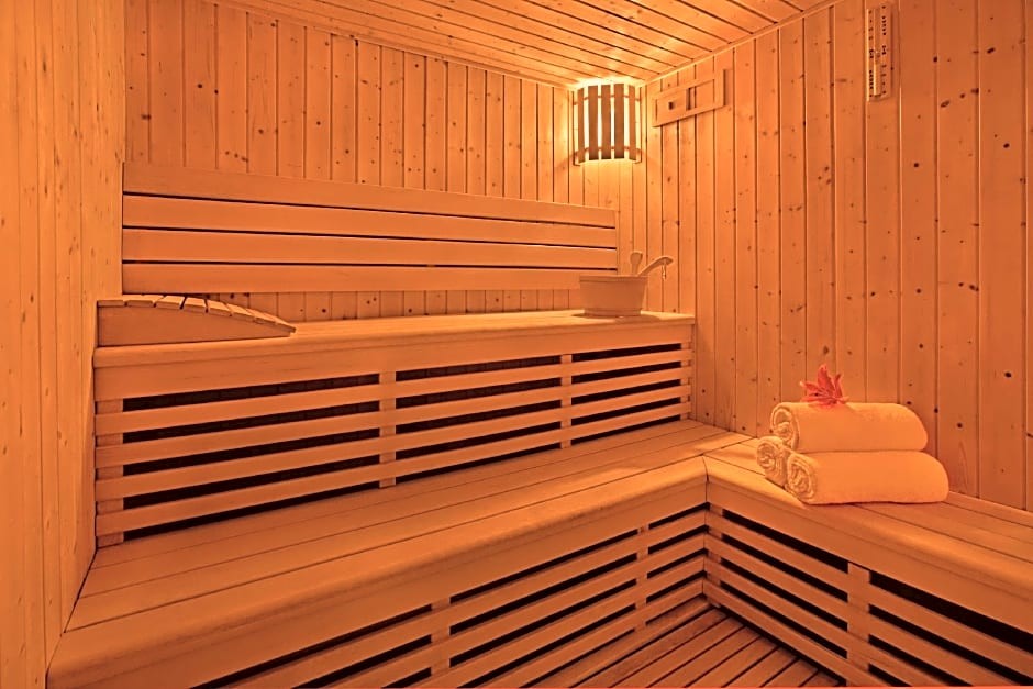 DoubleTree by Hilton Hotel & Residences Dubai – Al Barsha