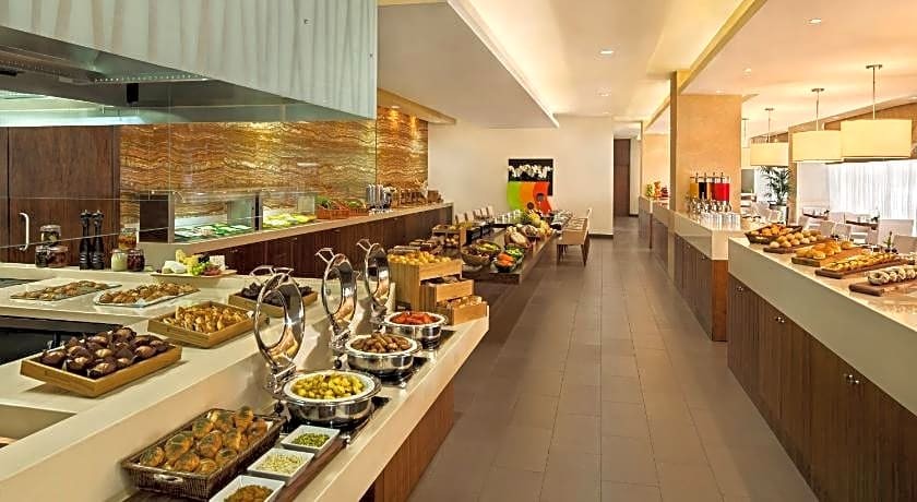 DoubleTree by Hilton Hotel & Residences Dubai – Al Barsha