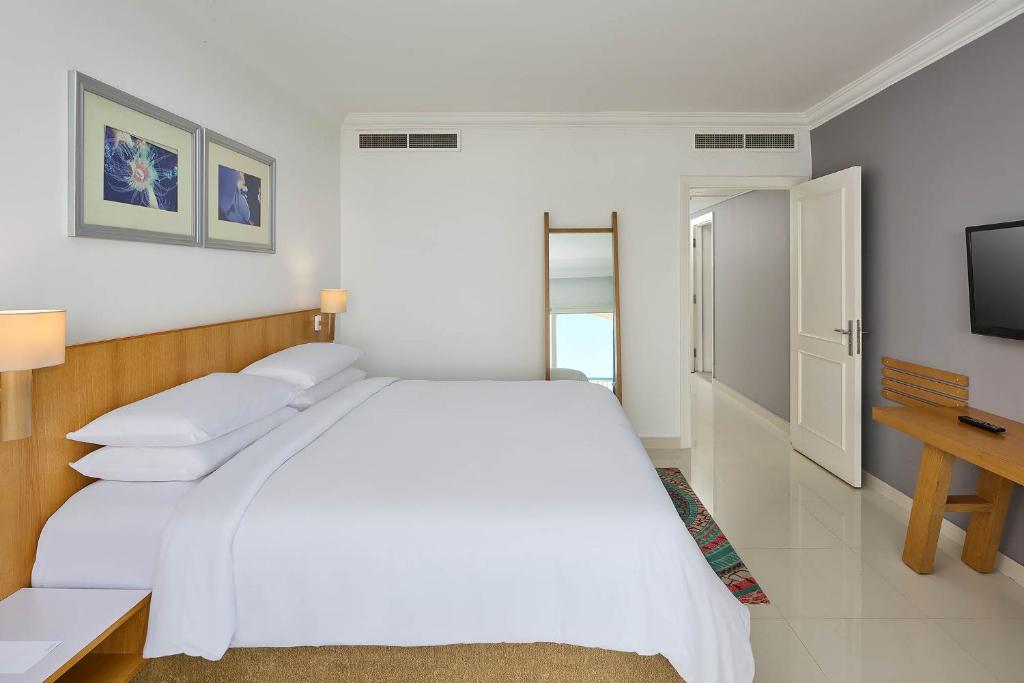RENAISSANCE SHARM EL SHEIKH GOLDEN VIEW BEACH RESORT