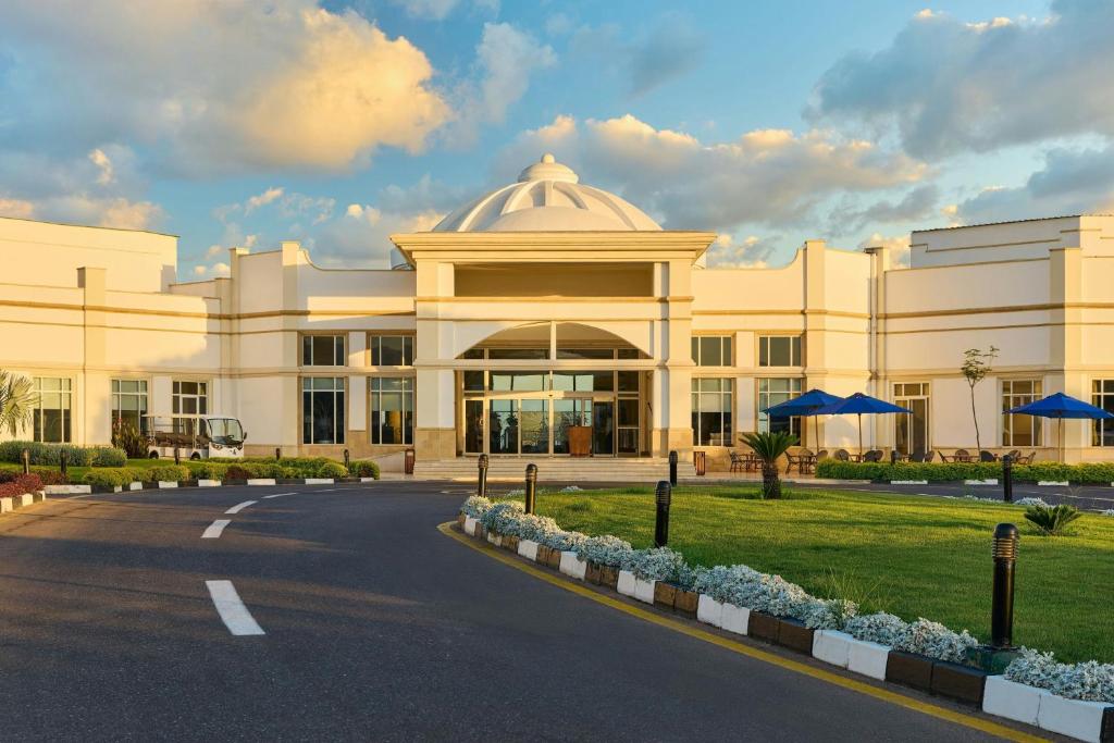 RENAISSANCE SHARM EL SHEIKH GOLDEN VIEW BEACH RESORT
