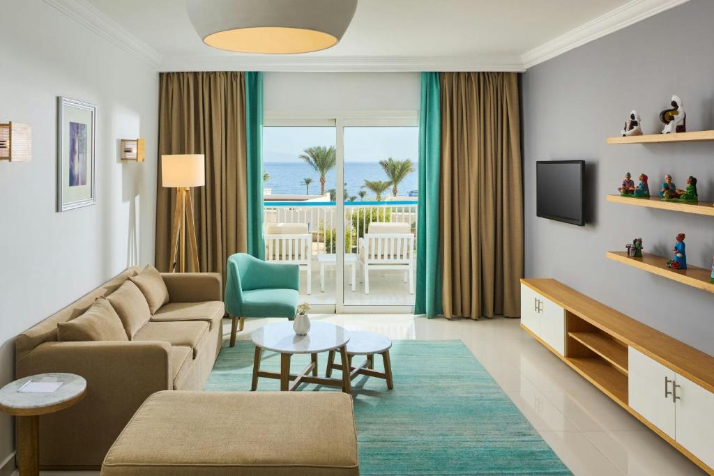 RENAISSANCE SHARM EL SHEIKH GOLDEN VIEW BEACH RESORT