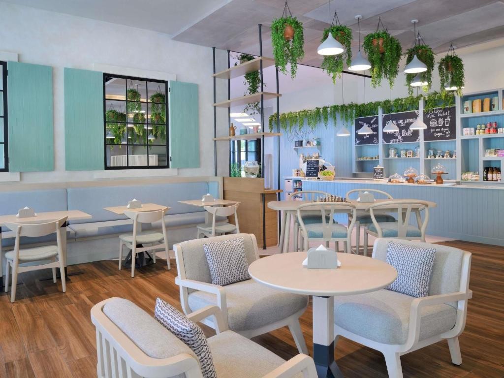 Movenpick Hotel Apartments Downtown Dubai