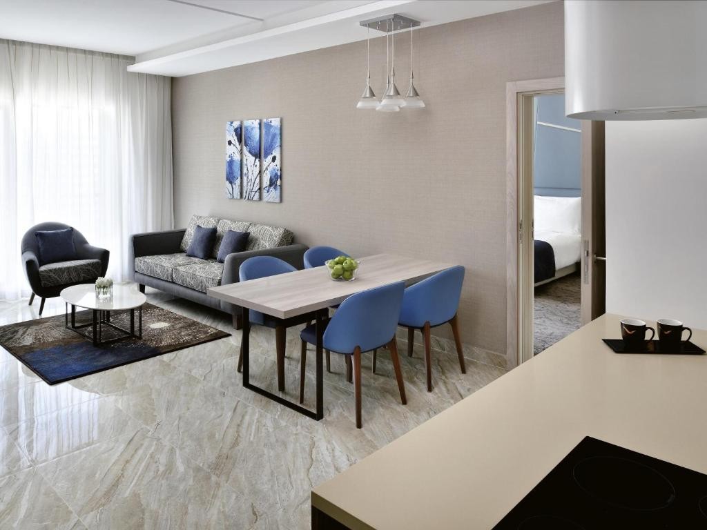 Movenpick Hotel Apartments Downtown Dubai