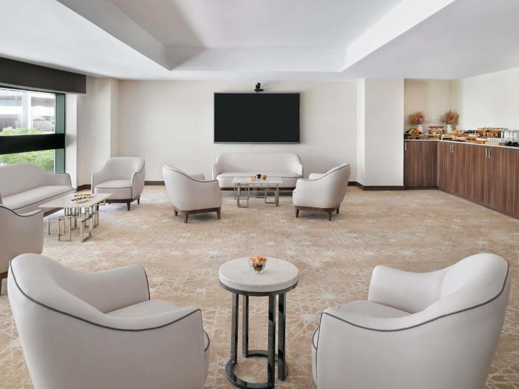 Movenpick Hotel Apartments Downtown Dubai