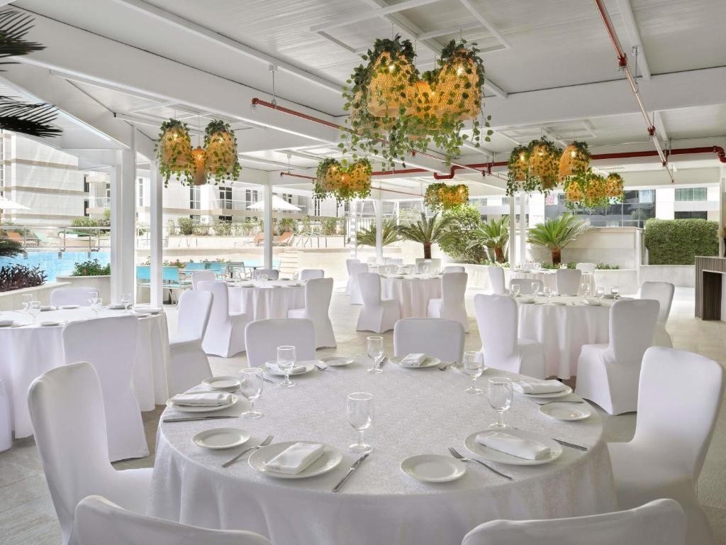 Movenpick Hotel Apartments Downtown Dubai