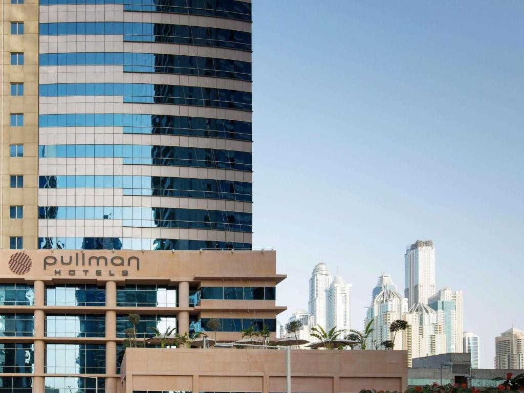 Pullman Dubai Jumeirah Lakes Towers
