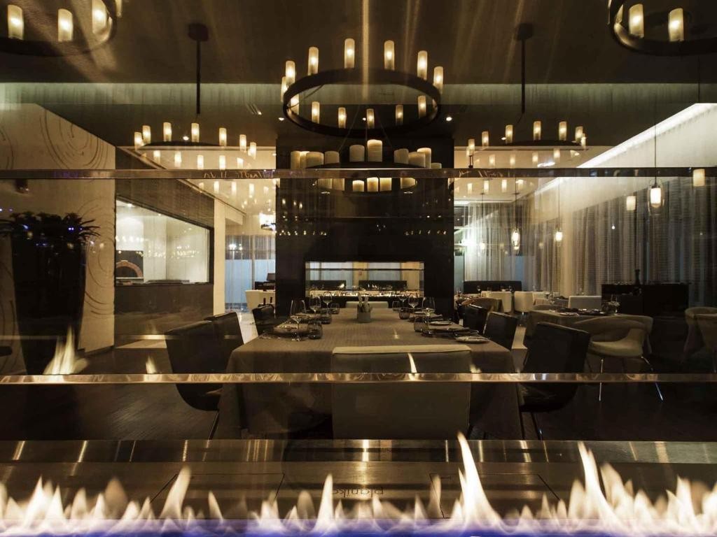 Pullman Dubai Jumeirah Lakes Towers