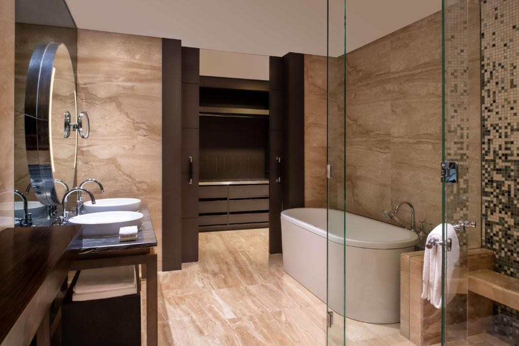 The Westin Doha Hotel & Spa