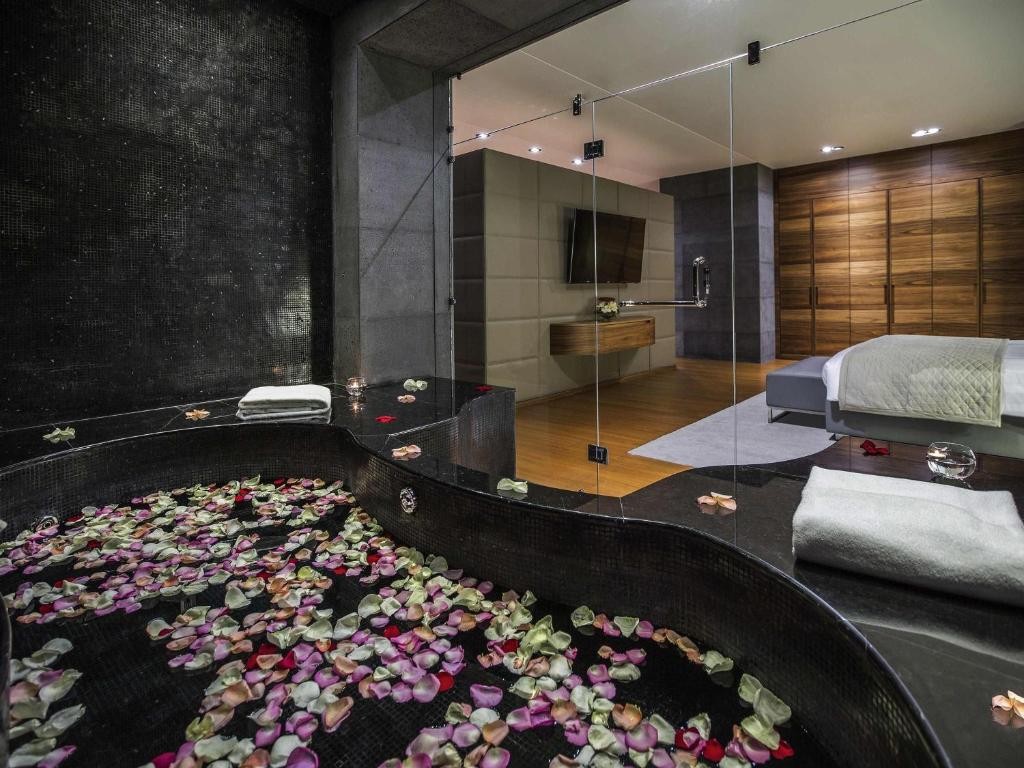 La Cigale Hotel, Doha