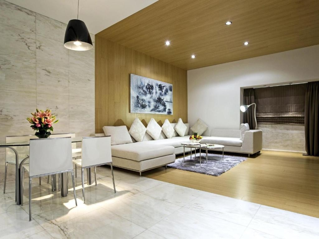 La Cigale Hotel, Doha