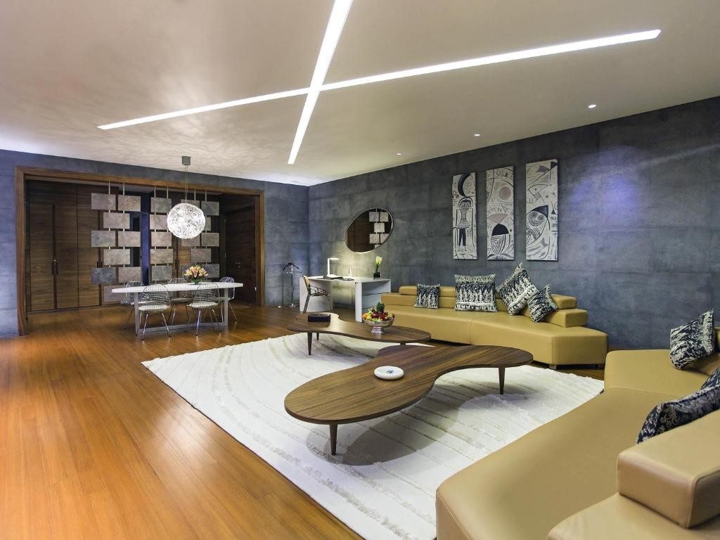 La Cigale Hotel, Doha