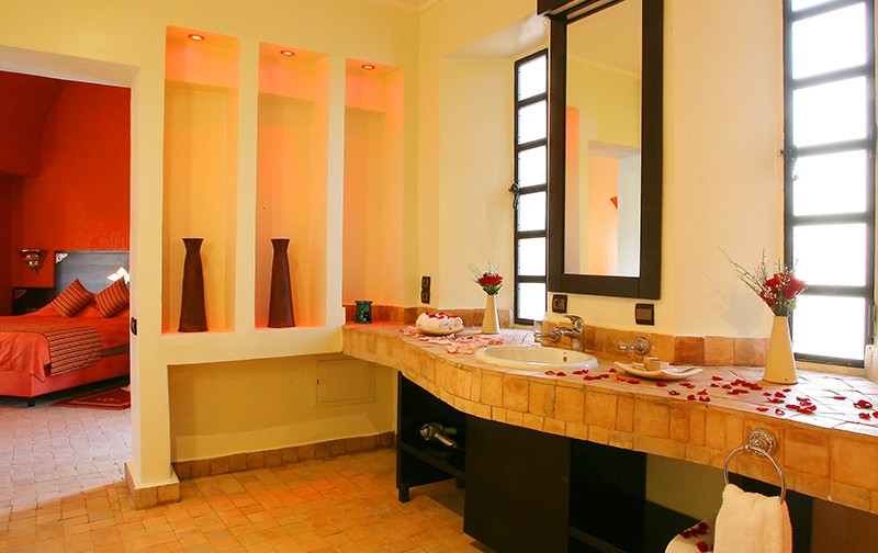 Rose Garden Resort & Spa