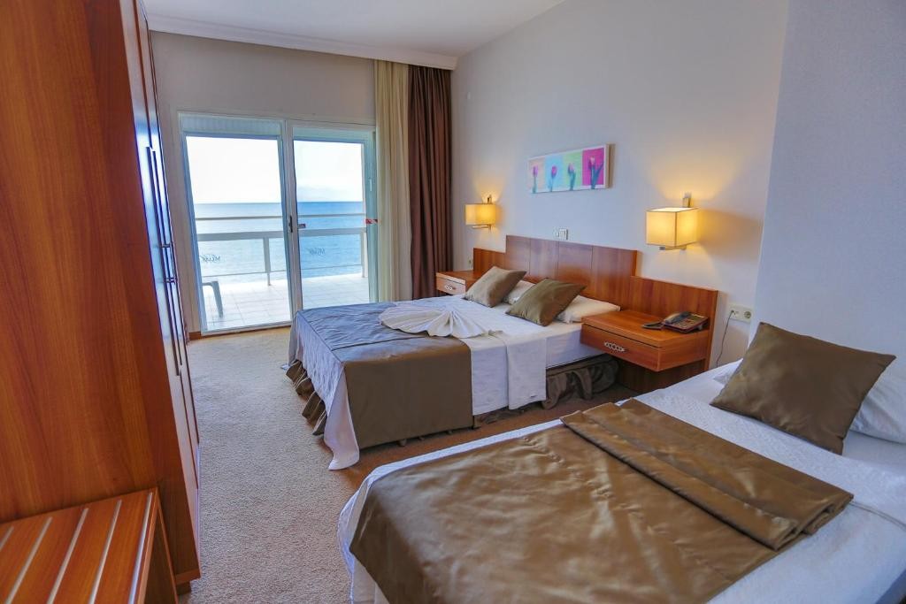 MELIS HOTEL