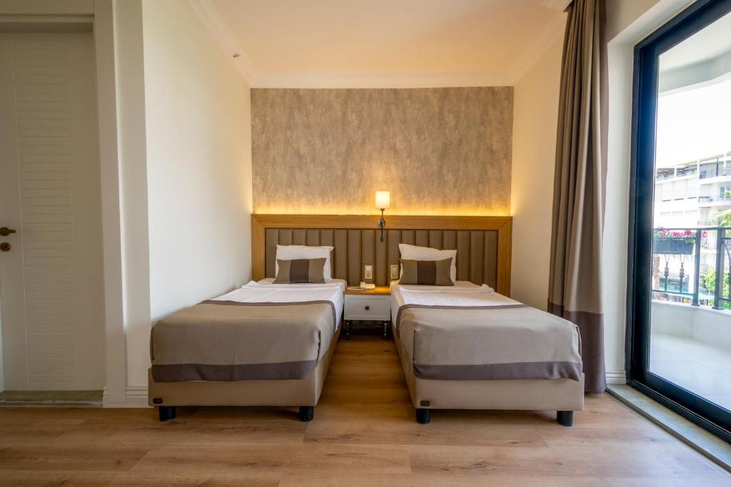 De'Manor Boutique Hotel