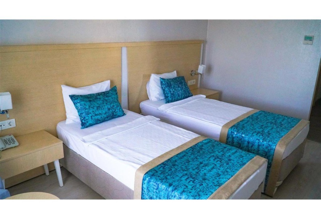 FESTIVAL NATURE HOTEL