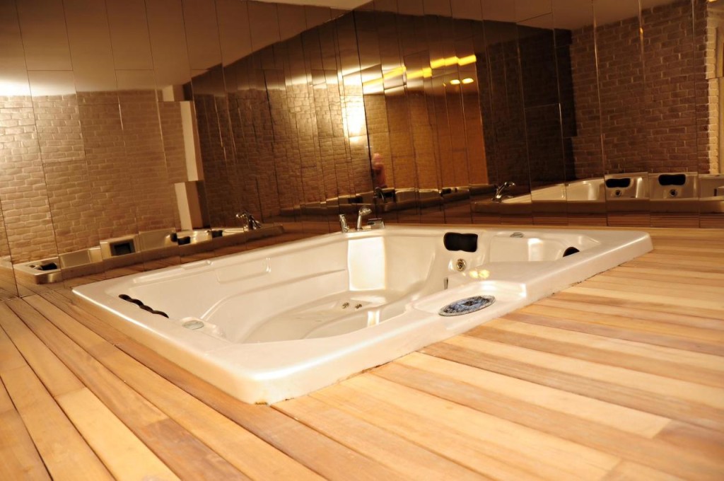 ORFEUS QUEEN SPA