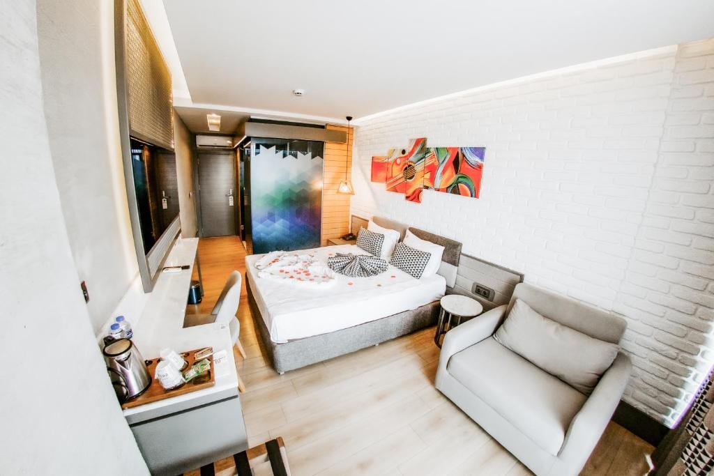 Laren Family Hotel & Spa - Boutique Hotel