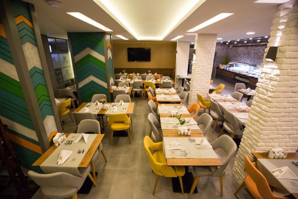 Laren Family Hotel & Spa - Boutique Hotel