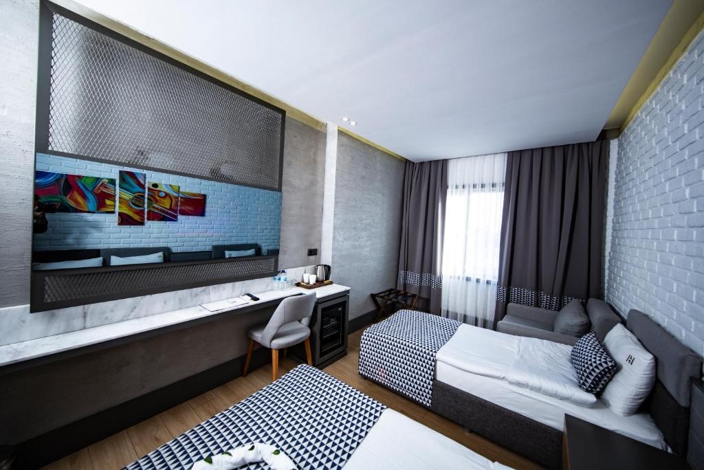 Laren Family Hotel & Spa - Boutique Hotel