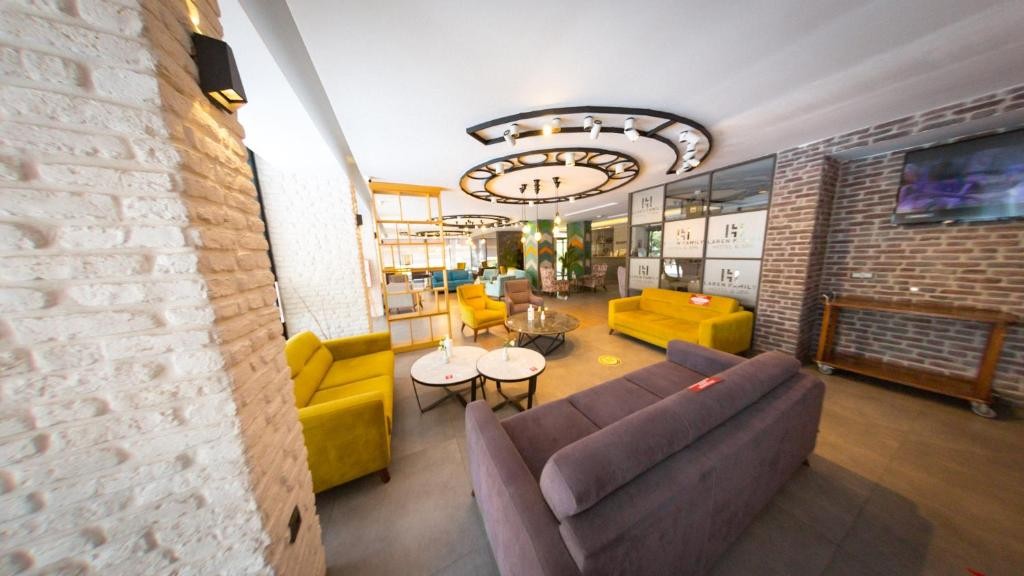 Laren Family Hotel & Spa - Boutique Hotel