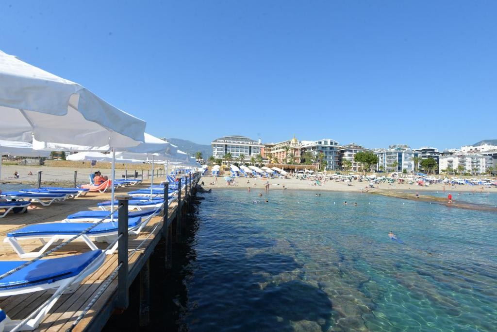 White Gold Hotel & Spa