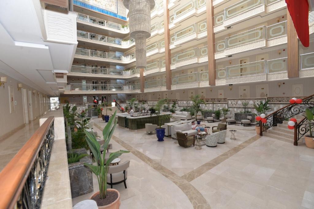 White Gold Hotel & Spa