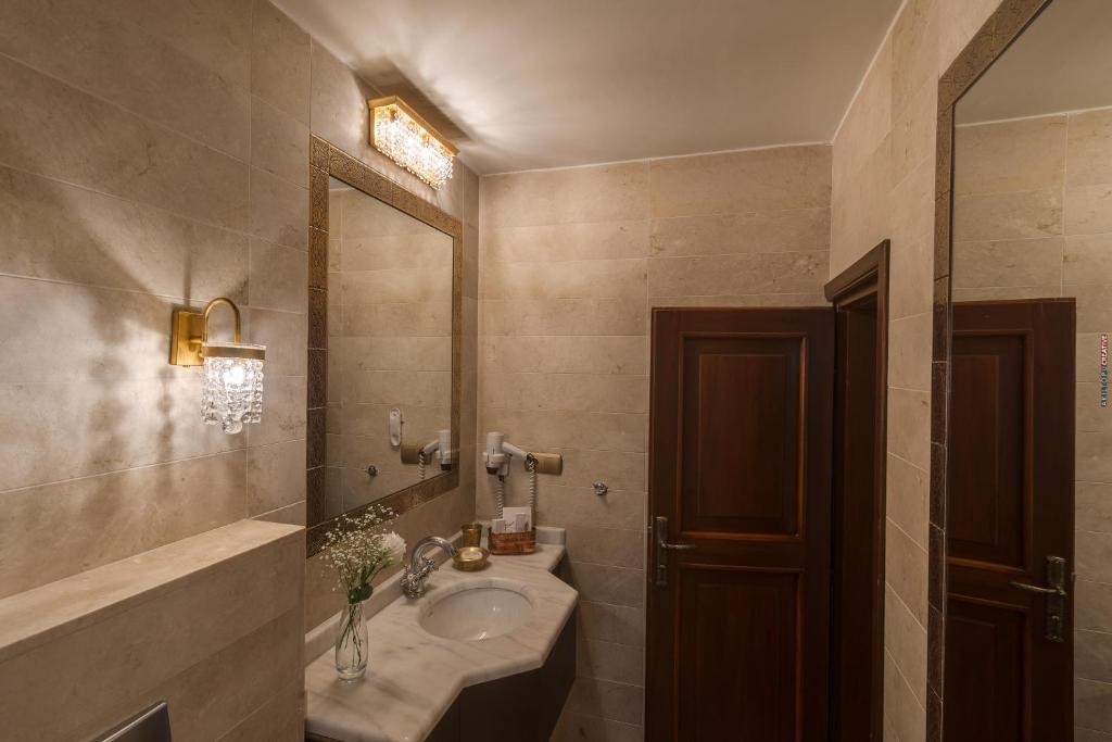 Tuvana Hotel - Special Class