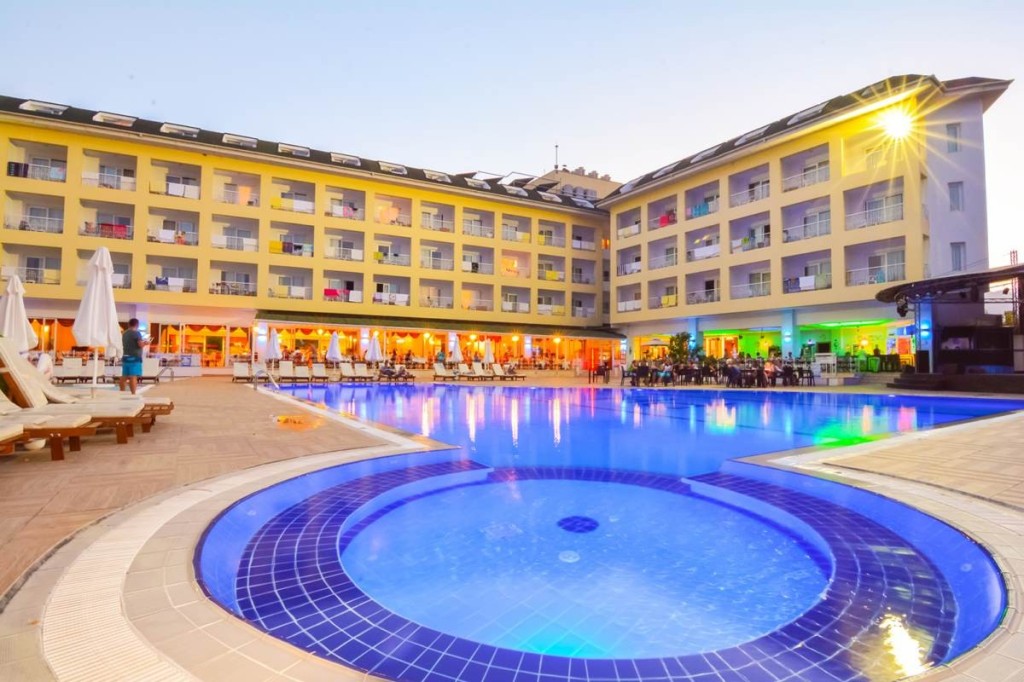Pine House Hotel - All Inclusive