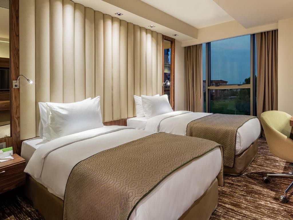 Holiday Inn Antalya - Lara, an IHG Hotel
